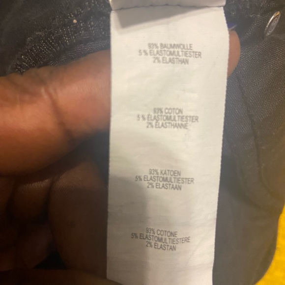 Denim & Co Black Distressed  Jeans - Picture 4 of 4